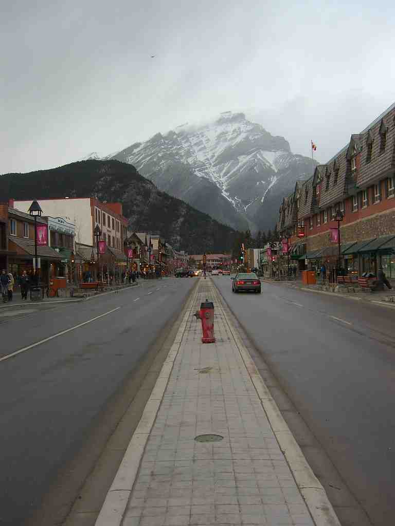 Best Time to Visit Rocky Mountains Canada